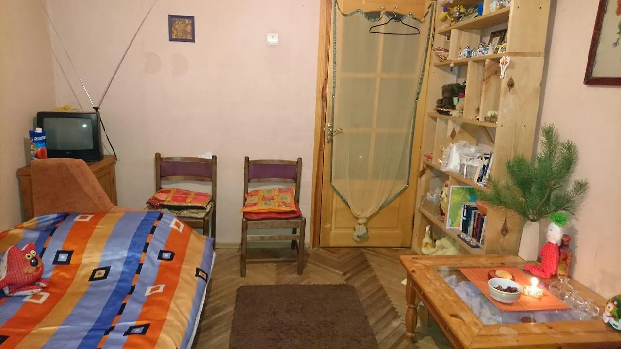 קייב Comfortable Isolated Turnkey Room Near The Subway And The International Exhibition Center אוקראינה